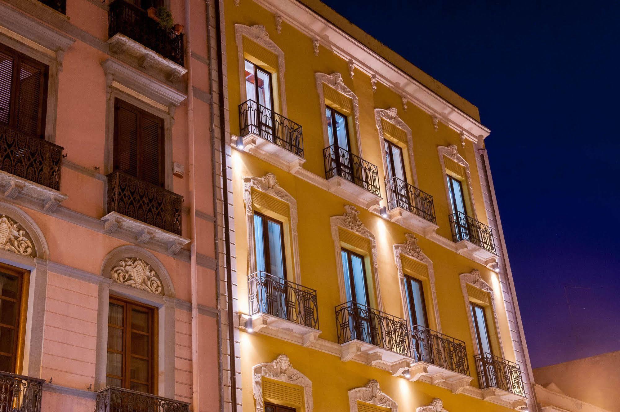 Hotel Flora Cagliari Kültér fotó